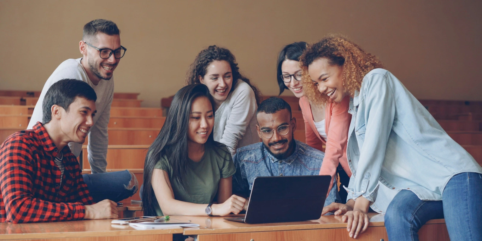 Climatologie et Paléoclimatologie : Étude des Climats Passés et Actuels