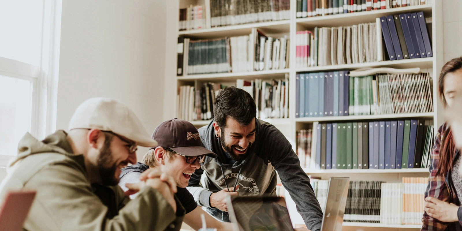 La Vulcanologie : Études des Volcans et Prévention des Risques